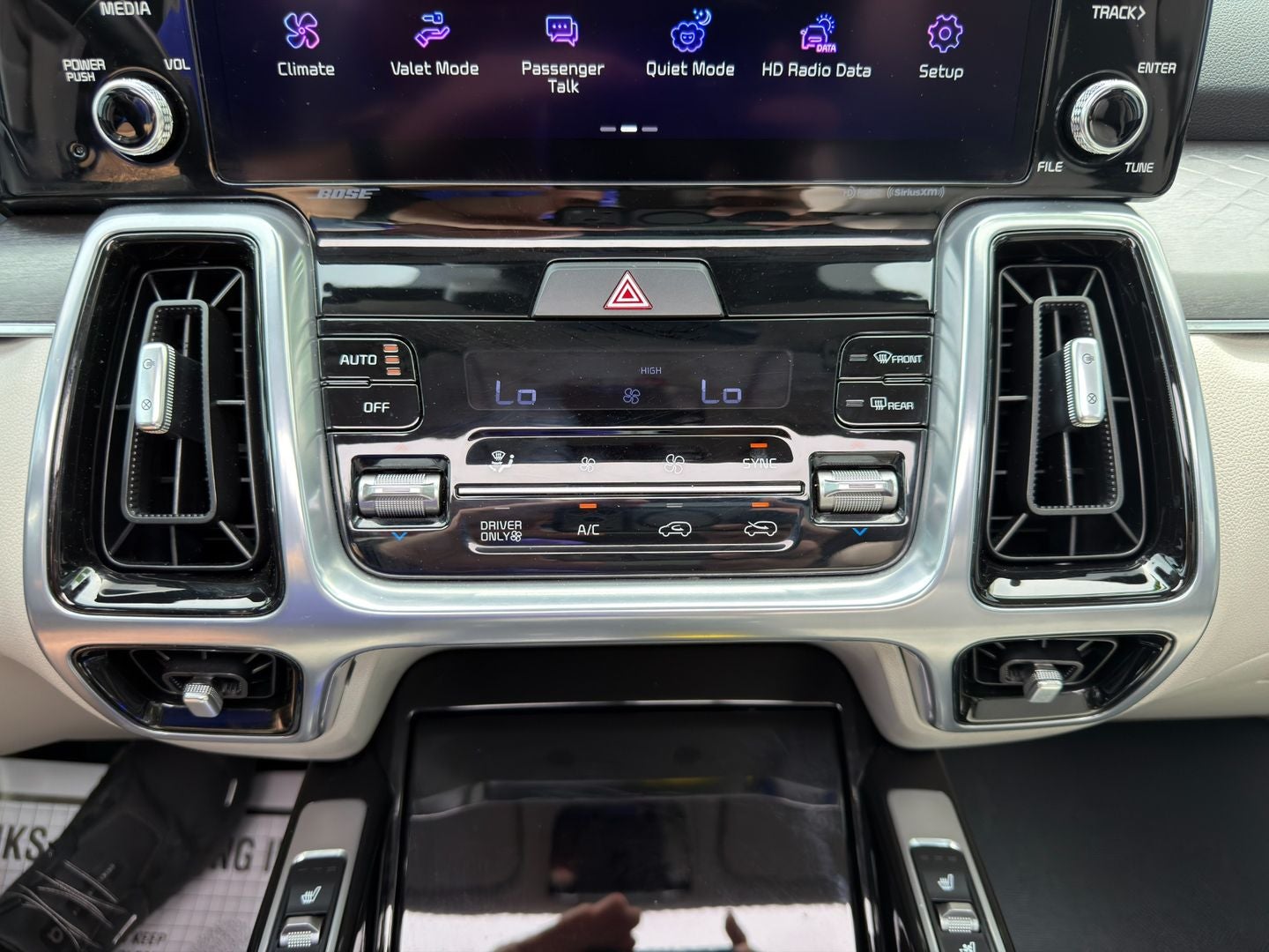 2023 Kia Sorento Plug-In Hybrid SX Prestige