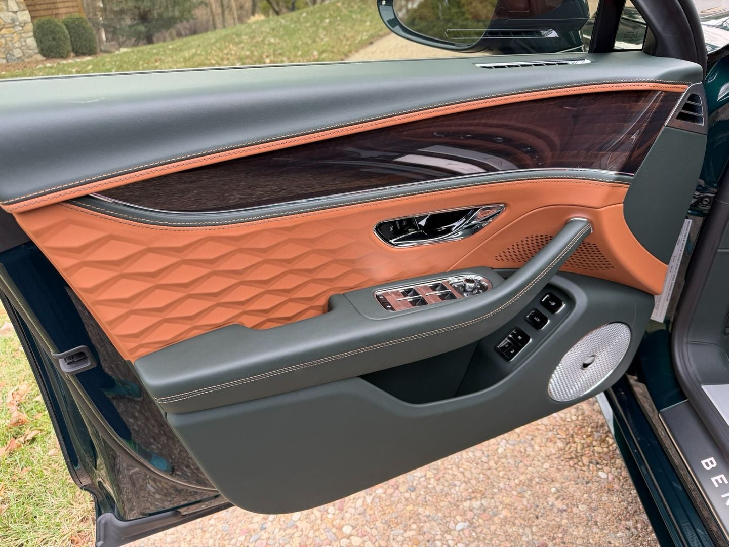 2025 Bentley Flying Spur Speed