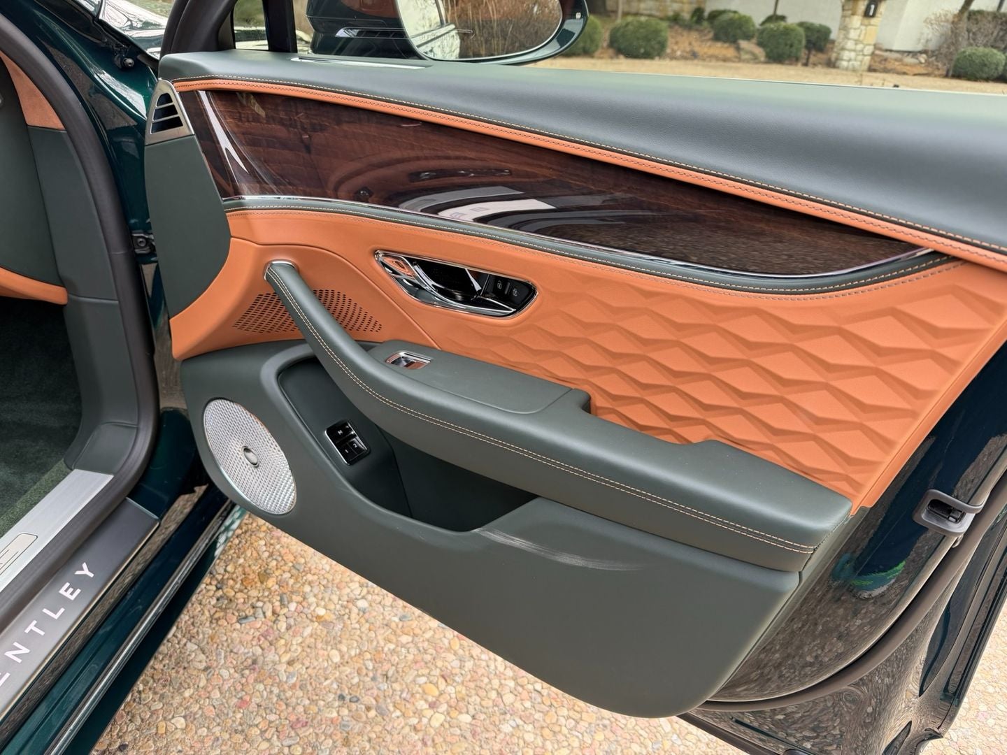 2025 Bentley Flying Spur Speed