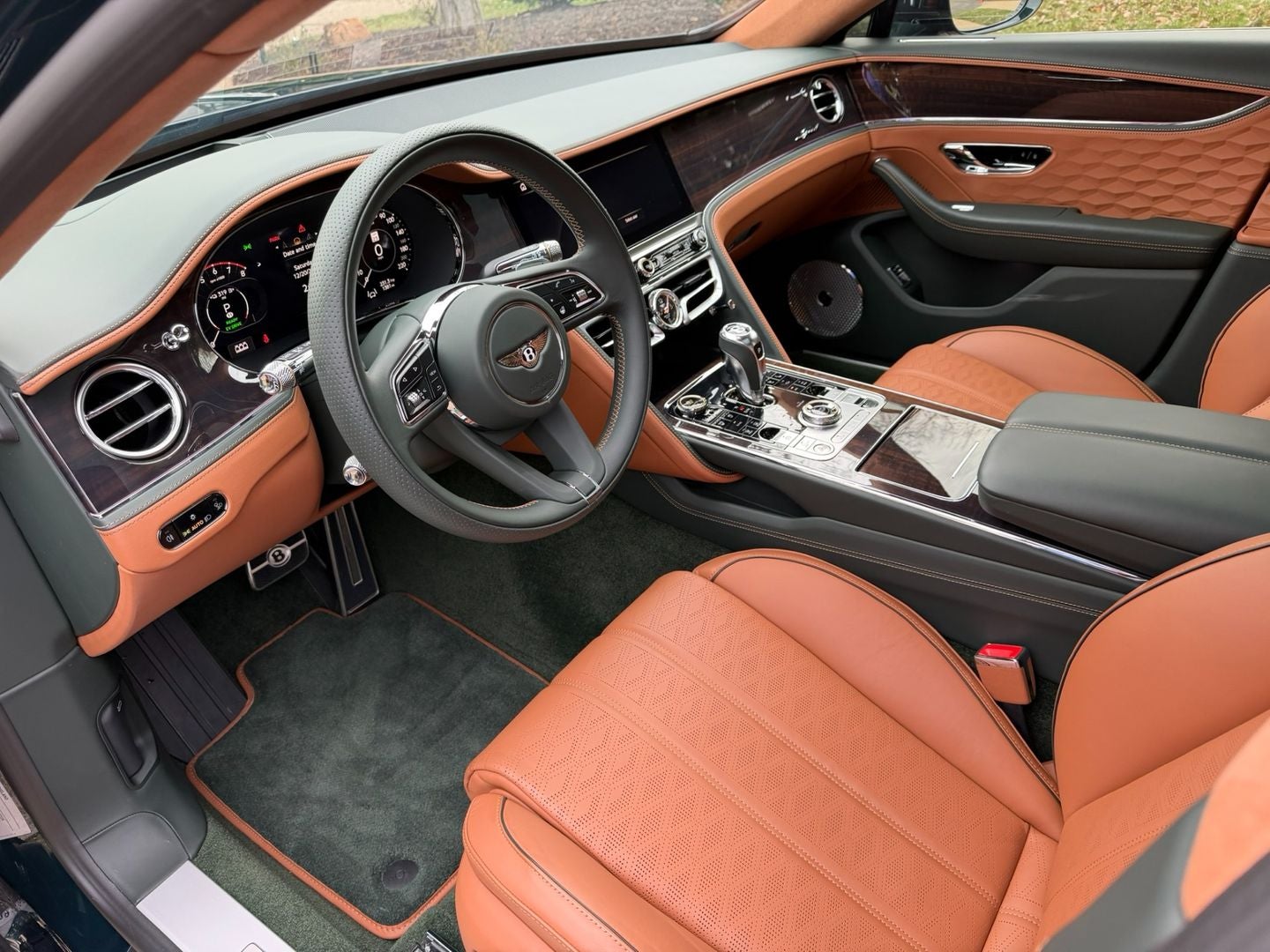 2025 Bentley Flying Spur Speed