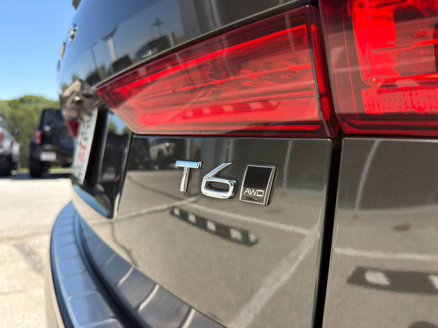 2021 Volvo XC60 Inscription