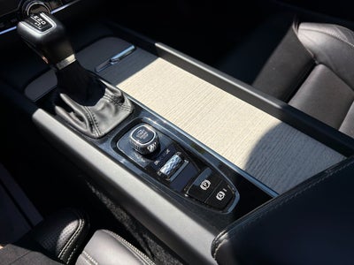 2021 Volvo XC60 Inscription