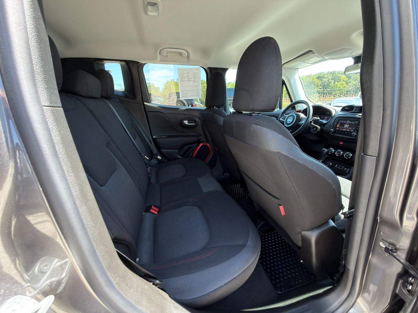 2017 Jeep Renegade Trailhawk
